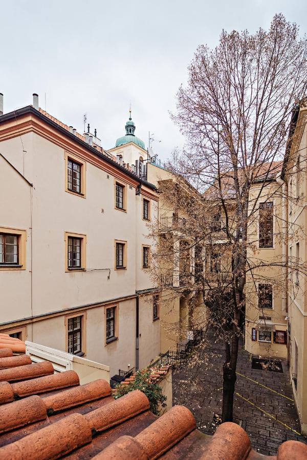 U Cerneho Medveda- At The Black Bear Apartamento Praga