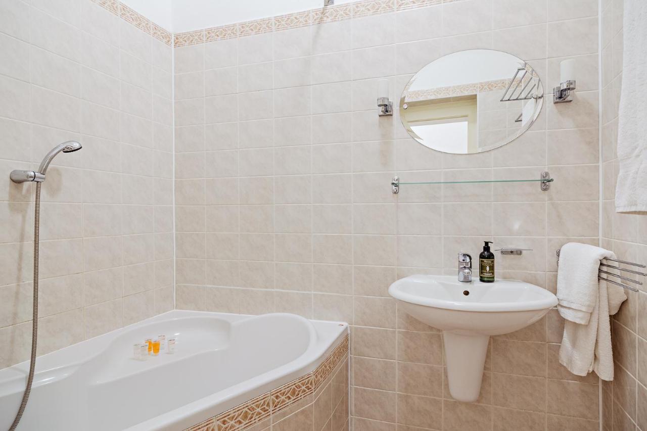 Apartamento U Cerneho Medveda- At The Black Bear *